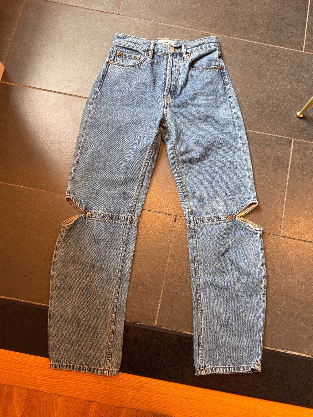 Still Here Cowgirl Jeans Size 24